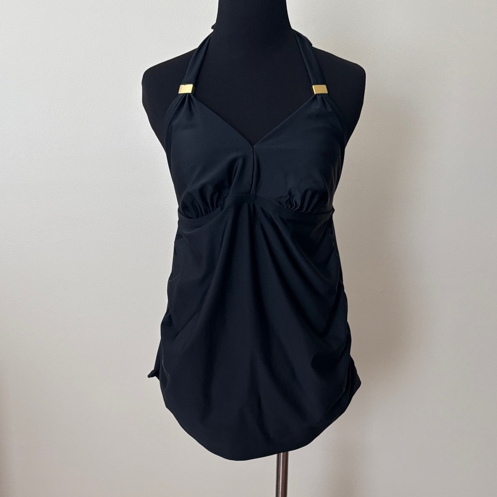 ❤️3/$15❤️ Liz Lange Maternity Black Halter Swim Top